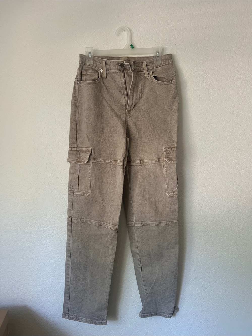 Universal Thread Taupe Cargo Pants